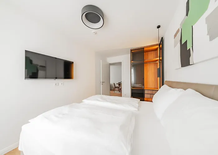 Home1 - Maisonxv Apartahotel 4*