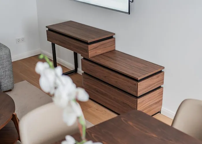 Aparthotel Home1 - Maisonxv 4*